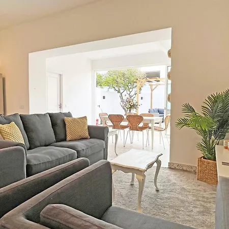 Casa Olivia With Rooftop In By Junto Ao Mar Fuzeta