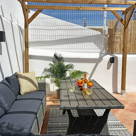 Casa Olivia With Rooftop In By Junto Ao Mar Fuzeta