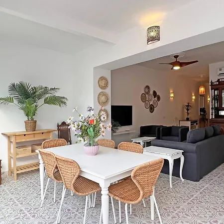Holiday home Casa Olivia With Rooftop In By Junto Ao Mar Fuzeta